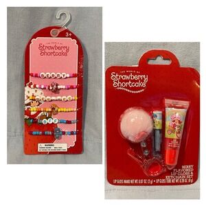 NEW Set World of Strawberry Shortcake Berry Besties Lip Gloss Keychain Bracelet